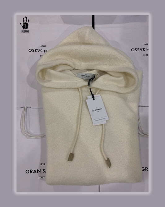 Puha, telt, tapintható — mint egy felhő.