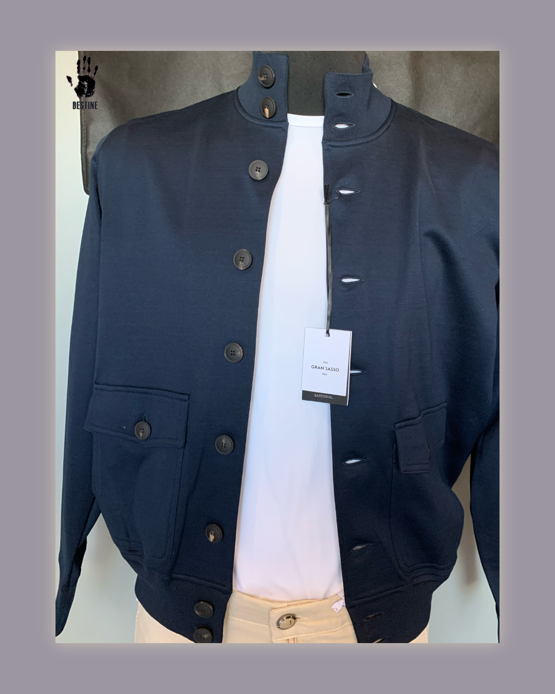 Idea 38: One pair of trousers. Seven different looks.