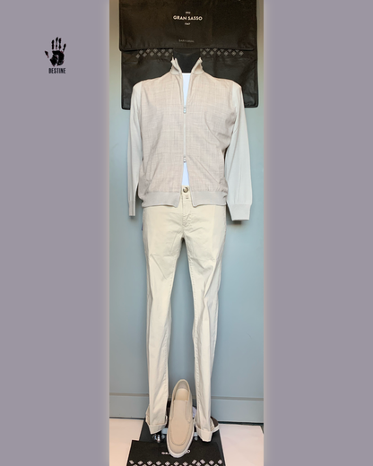 Idea 38: One pair of trousers. Seven different looks.