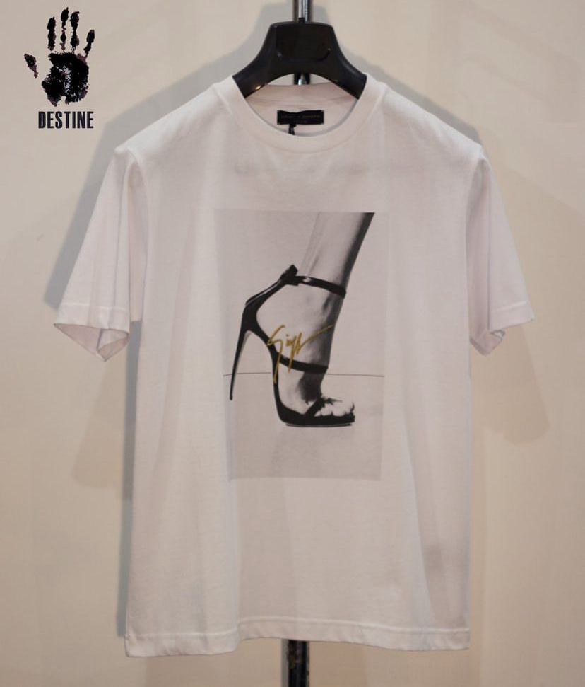 Giuseppe Zanotti “Living room” rövidujjú magassarkú mintával